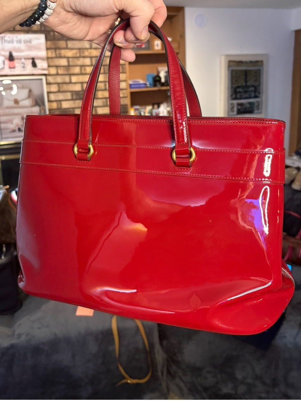 Gucci Horsebit Red Patent Leather Satchel Tote - China Exclusive Gold Hardware - Picture 2 of 7